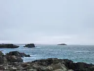 camera:phone exterior ocean orientation:landscape photographer:knifingale sky stone water // 1732x1299 // 157KB