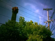 camera:digital_harinezumi exterior orientation:landscape photographer:deaddeaddeath plant power_line radio_tower tree utility_pole // 1600x1200 // 193KB