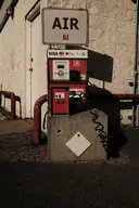 camera:fujifilm_x100 orientation:portrait photographer:deaddeaddeath // 1152x1728 // 347KB