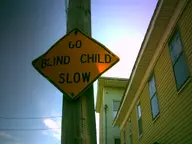 camera:digital_harinezumi exterior orientation:landscape photographer:deaddeaddeath power_line residential sign sky utility_pole // 1600x1200 // 94KB