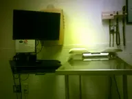 camera:digital_harinezumi doctor interior monitor office orientation:landscape photographer:deaddeaddeath table vet // 1600x1200 // 58KB