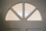 camera:fujifilm_x100 door interior orientation:landscape photographer:deaddeaddeath window // 1728x1152 // 210KB