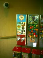 camera:digital_harinezumi interior orientation:portrait photographer:deaddeaddeath security_camera store toy vending_machine // 1200x1600 // 118KB