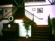 camera:digital_harinezumi interior mansion orientation:landscape ornate photographer:deaddeaddeath stairs // 1600x1200 // 200KB