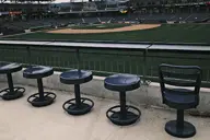 camera:fujifilm_x100 orientation:landscape // 1728x1152 // 282KB