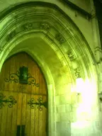 arch camera:digital_harinezumi church concrete door exterior orientation:portrait ornate photographer:deaddeaddeath wood // 1200x1600 // 247KB