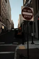 camera:fujifilm_x100 orientation:portrait photographer:deaddeaddeath // 1152x1728 // 192KB