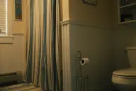 camera:fujifilm_x100 orientation:landscape photographer:deaddeaddeath // 1728x1152 // 193KB