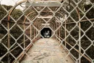 bridge camera:fujifilm_x100 fence graffiti hostile metal orientation:landscape photographer:deaddeaddeath rust // 1728x1152 // 539KB