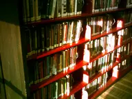 book bookshelf camera:digital_harinezumi interior library orientation:landscape photographer:deaddeaddeath red shelf text // 1600x1200 // 175KB