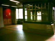 brick bus_station camera:digital_harinezumi interior orientation:landscape photographer:deaddeaddeath train_station window // 1600x1200 // 72KB