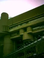 brutalist building camera:digital_harinezumi concrete exterior fence orientation:portrait photographer:deaddeaddeath // 1200x1600 // 78KB