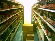 camera:digital_harinezumi cardboard_box column grocery interior orientation:landscape photographer:deaddeaddeath shelf store // 1600x1200 // 275KB