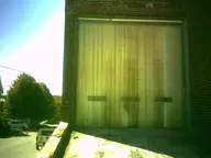 brick building camera:digital_harinezumi exterior garage_door industrial orientation:landscape photographer:deaddeaddeath // 1600x1200 // 208KB