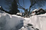 camera:fujifilm_x100 orientation:landscape photographer:deaddeaddeath // 1728x1152 // 320KB