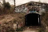 camera:fujifilm_x100 orientation:landscape photographer:deaddeaddeath // 1932x1288 // 631KB