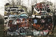 camera:fujifilm_x100 orientation:landscape photographer:deaddeaddeath // 1932x1288 // 605KB