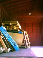 camera:digital_harinezumi exterior orientation:portrait pallet photographer:deaddeaddeath wood // 1200x1600 // 123KB